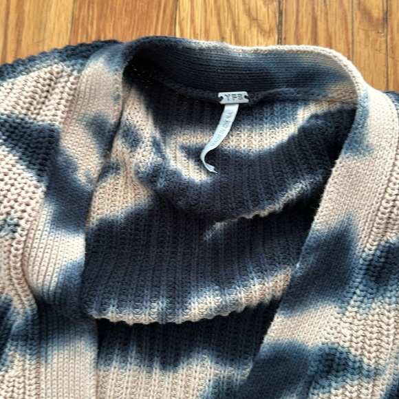 Young Fabulous & Broke Black and Tan Cardigan - Picture 3 of 6